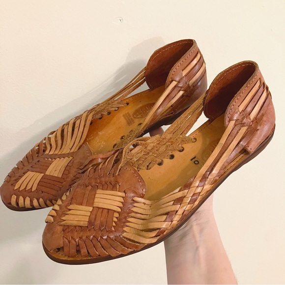 Vintage • Mongas Artisanal Leather Braided Sandals in Brown - Picture 1 of 8